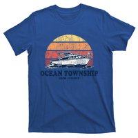 Ocean Township Nj Vintage Boating 70s Retro Boat Design Cute Gift T-Shirt