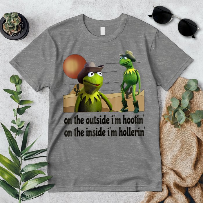 On The Outside I'm Hootin On The Inside I'm Hollerin Premium T-Shirt