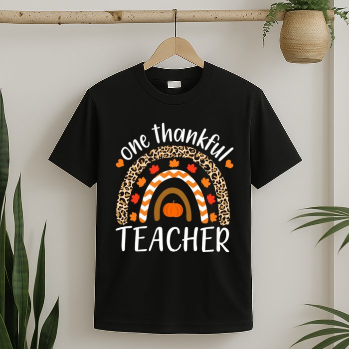 One Thankful Teacher, Autumn Fall Leopard Design T-Shirt