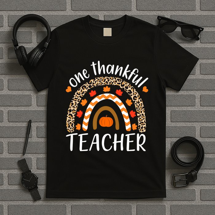 One Thankful Teacher, Autumn Fall Leopard Design T-Shirt
