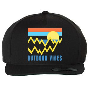 Outdoor Vibes Wool Snapback Cap