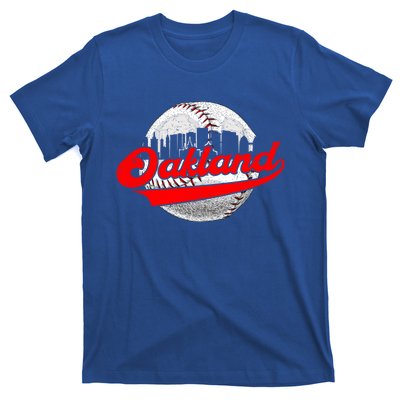 Oakland Vintage Baseball Lover Retro Game Day Dad Mom Gift T-Shirt