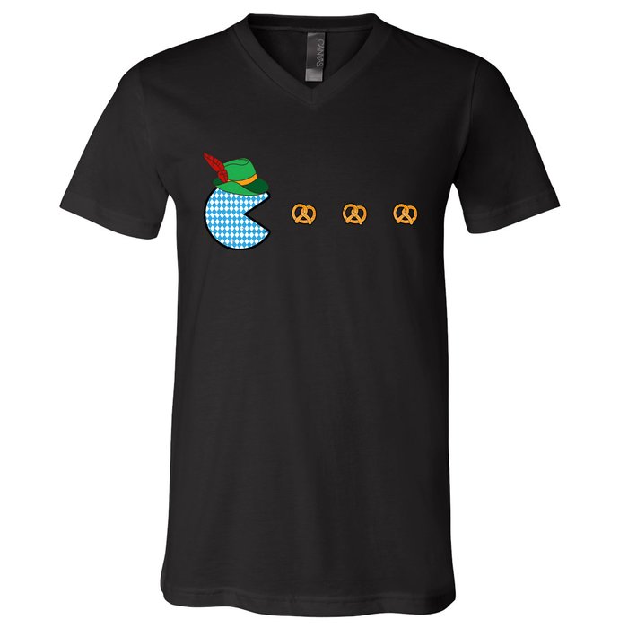 Oktoberfest Video Game Eating Pretzels Retro Gamer V-Neck T-Shirt