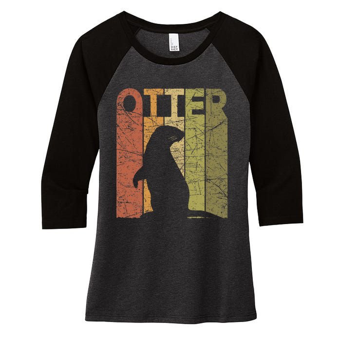 Otter Vintage Otter Lover Retro Sea Otter Women's Tri-Blend 3/4-Sleeve Raglan Shirt