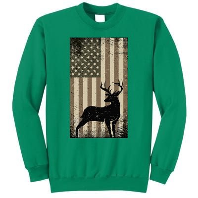 Outdoor Whitetail Buck Deer Usa Flag Big Game Hunter Sweatshirt