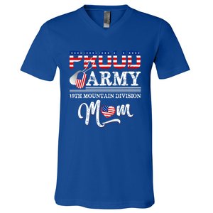 Proud Army 10th Mountain Division Mom Cool Gift V-Neck T-Shirt