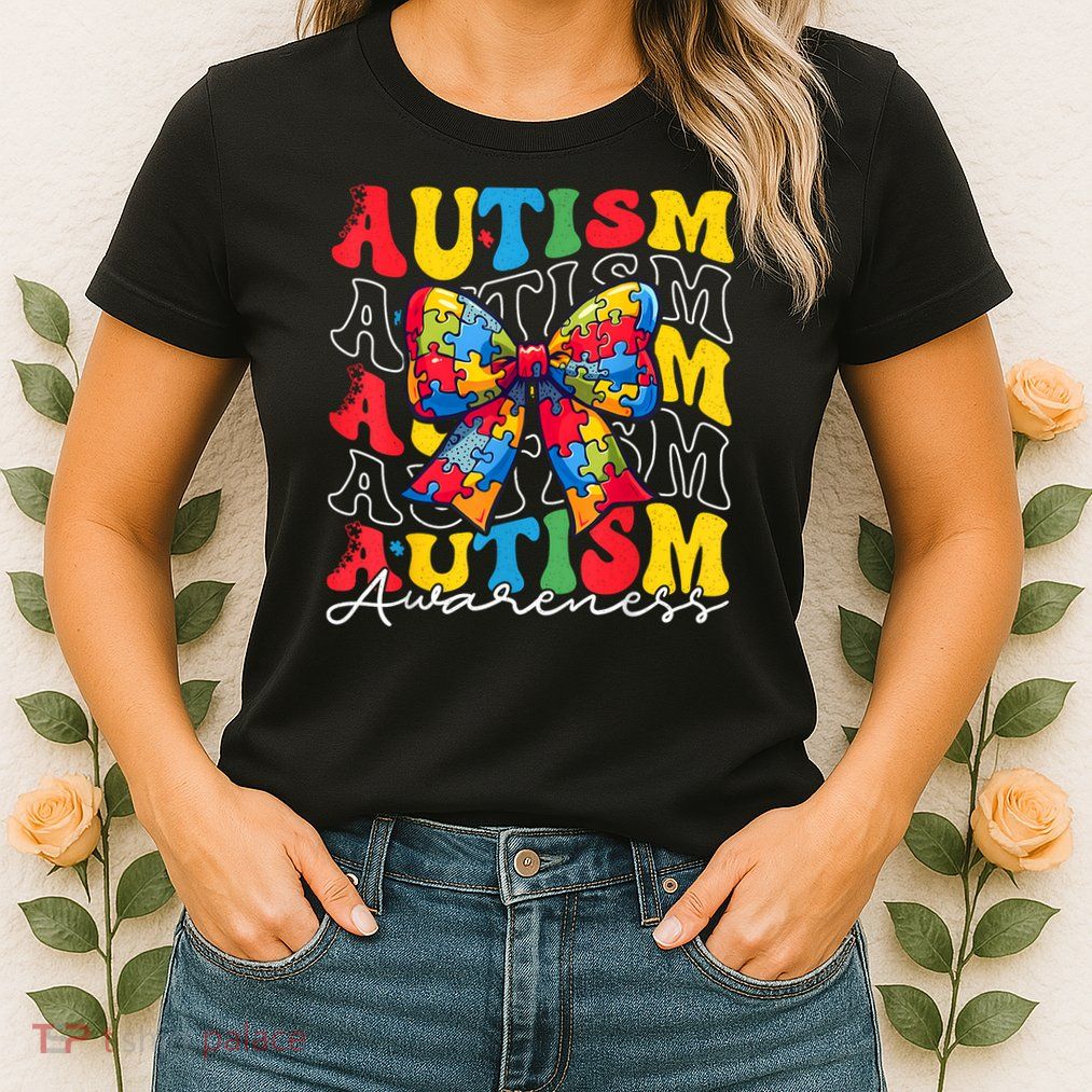 Puzzle Autism Awareness Coquette Bow Autism Awareness Day Womens T-Shirt
