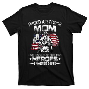 Proud Air Force Mom Air Force Graduation Mom USAF Heroes T-Shirt