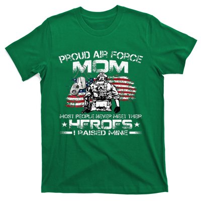 Proud A.I.R F.O.R.C.E Mom A.I.R F.O.R.C.E Graduation Mom T-Shirt