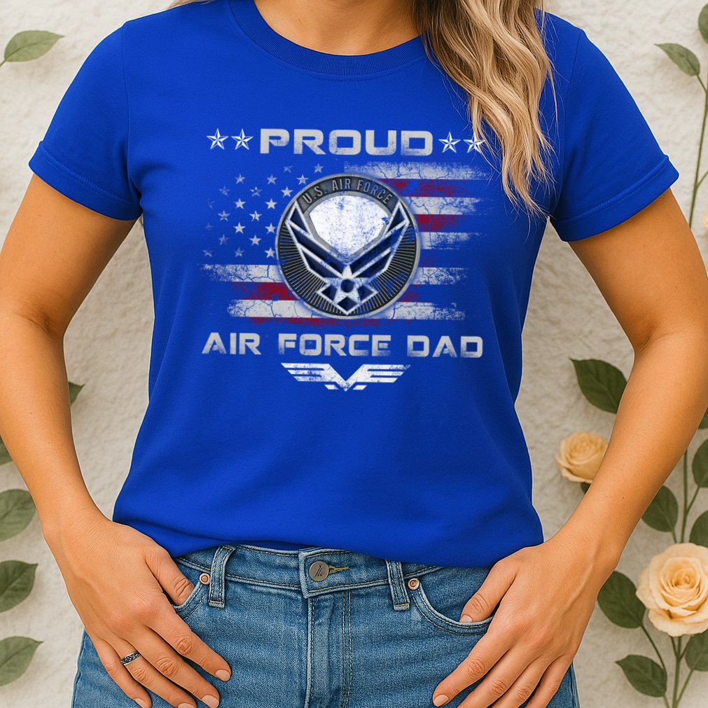 Proud Air Force Dad Military Veteran Pride Us Flag Cute Gift Womens T-Shirt