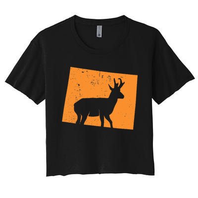 Pronghorn Antelope Hunting In Wyoming. Women's Crop Top Tee