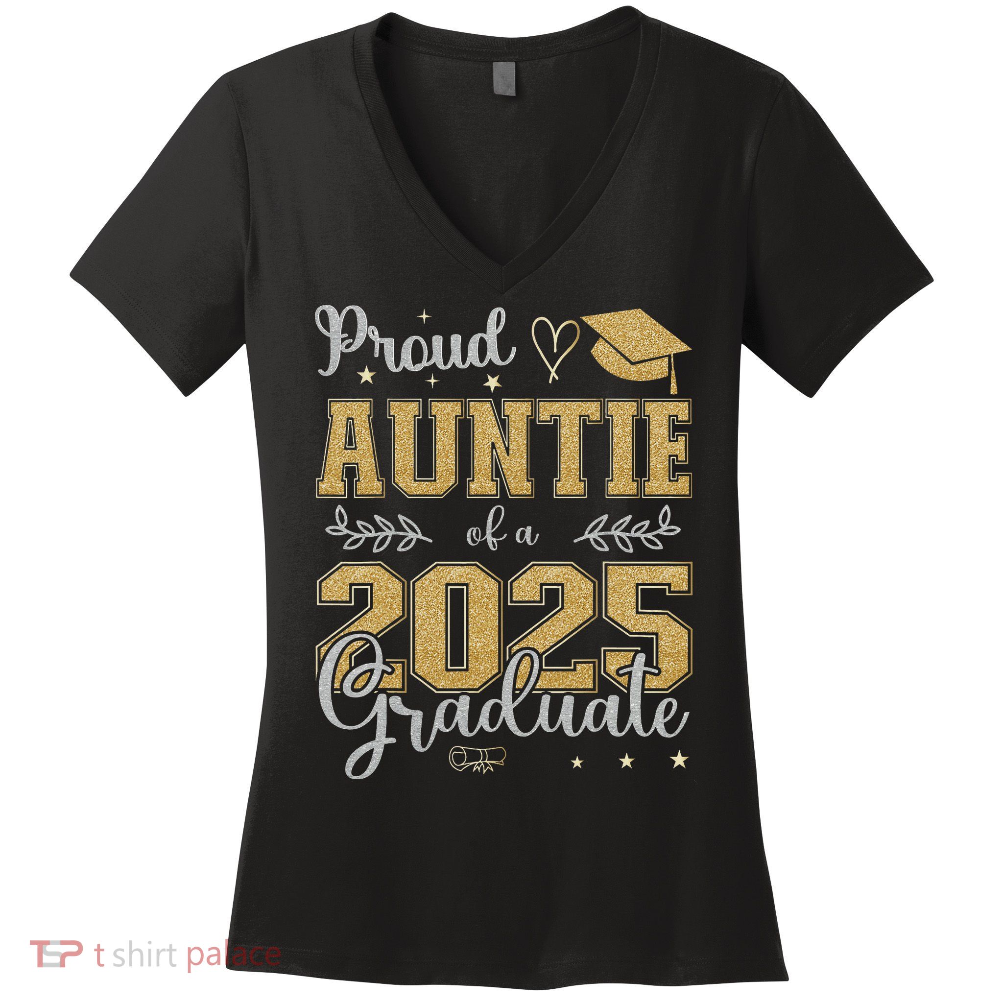 Proud Auntie Of A Class Of 2025 Graduate For Graduation Women's V-Neck T-Shirt