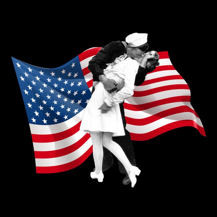 Patriotic American Pride Month Classic Wwii Soldier Kissing Nurse Mug