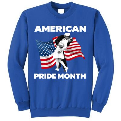 Patriotic American Pride Month Classic Wwii Soldier Kissing Nurse Sweatshirt