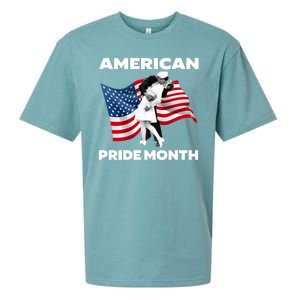 Patriotic American Pride Month Classic Wwii Soldier Kissing Nurse Sueded Cloud Jersey T-Shirt