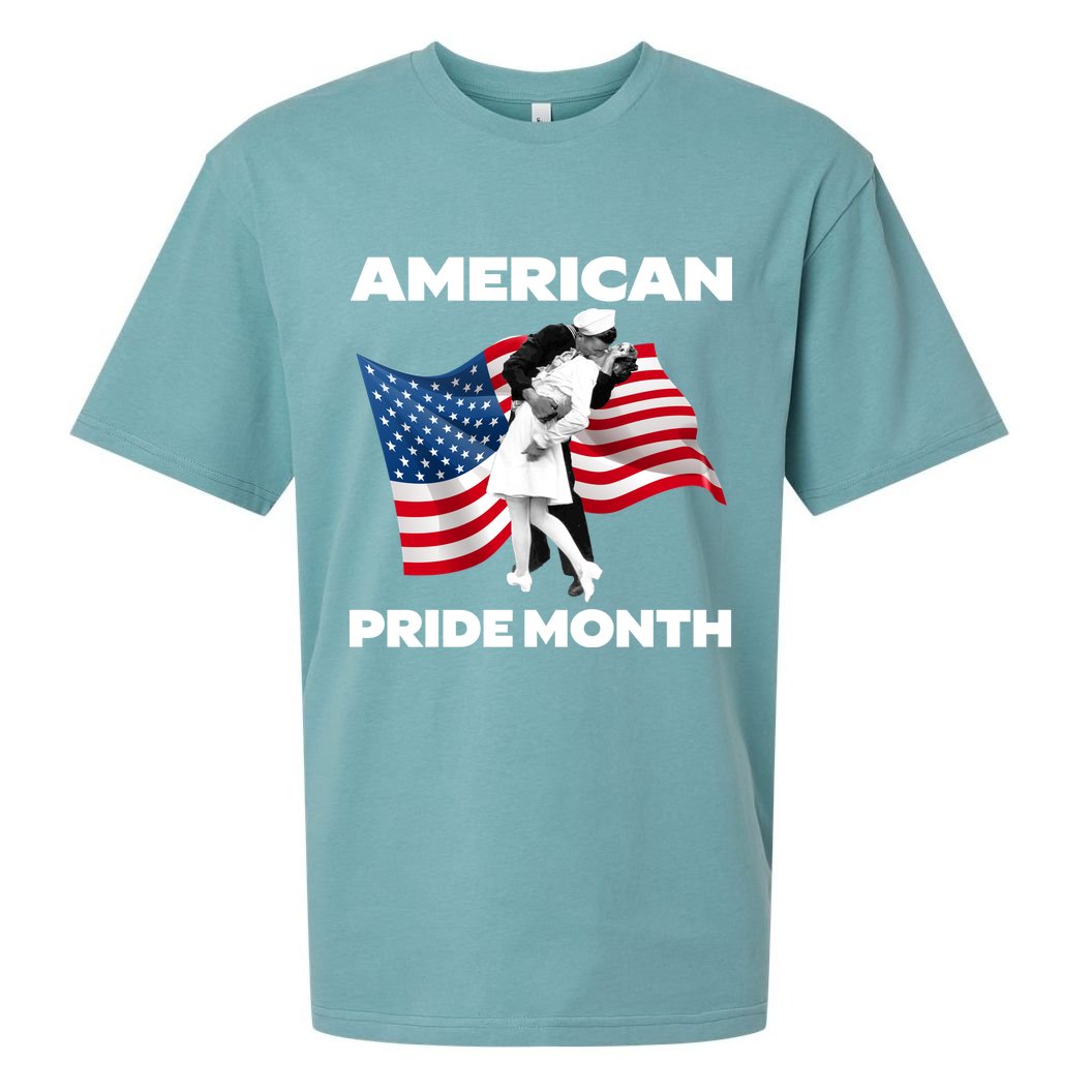 Patriotic American Pride Month Classic Wwii Soldier Kissing Nurse Sueded Cloud Jersey T-Shirt