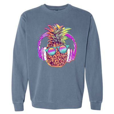 Pop Art Summer Time Headphones Pineapple Garment-Dyed Sweatshirt