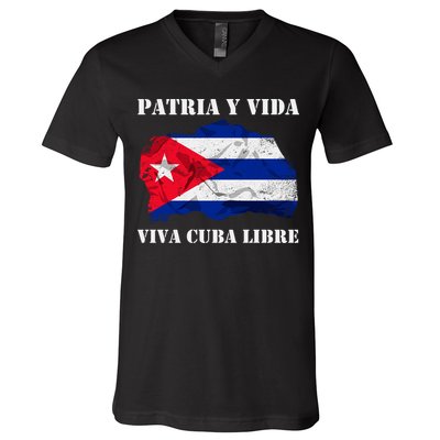 Patria Y Vida Viva Cuba Libre Distressed Cuban Flag V-Neck T-Shirt