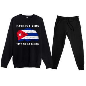 Patria Y Vida Viva Cuba Libre Distressed Cuban Flag Premium Crewneck Sweatsuit Set