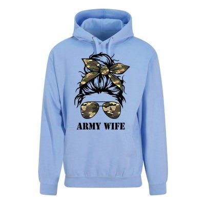 Proud Army Wife Messy Bun Camo Flag Spouse Military Pride Gift Unisex Surf Hoodie