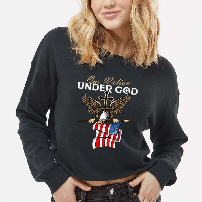 Patriotic Bald Eagle USA American Flag 4th of July Fourth Cropped Pullover Crew