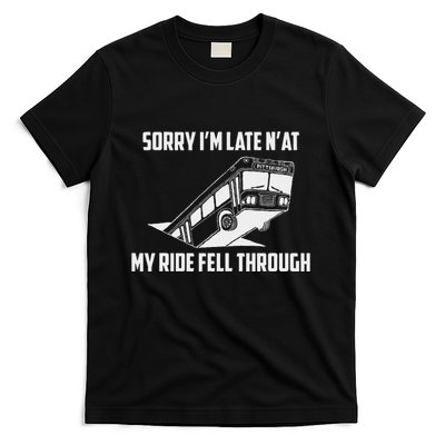 Pittsburgh Bus In Sinkhole In Downtown Funny Bus Pittsburgh T-Shirt