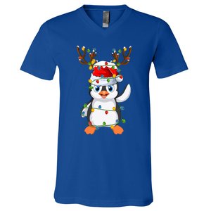 Penguin Bird Lover Lighting Xmas Santa Penguin Christmas Cool Gift V-Neck T-Shirt