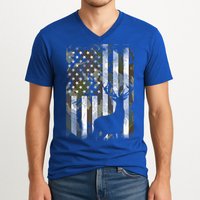 Patriotic Camo American Flag Deer Hunter Hunting Cute Gift V-Neck T-Shirt