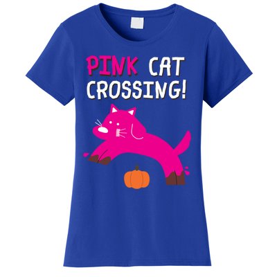 Pink Cat Crossing Pumskin Funny Halloween Gift Women's T-Shirt