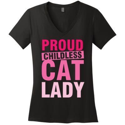 Proud Childless Cat Lady Vintage Design Women's V-Neck T-Shirt