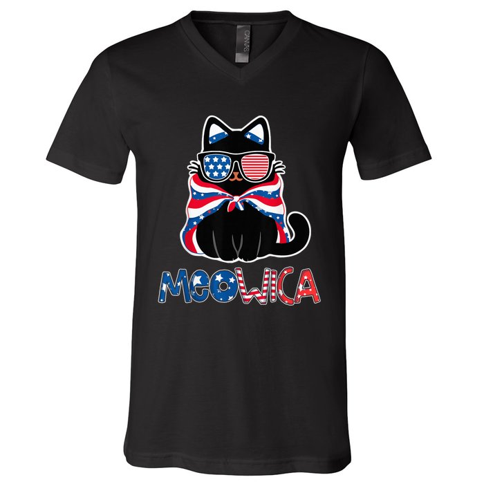 Patriotic Cat Meowica Sunglasses 4th of July Funny Cat Lover V-Neck T-Shirt