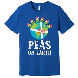 Pun Christmas Sayings Peas On Earth Funny Xmas Gift Premium T-Shirt