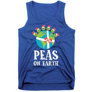 Pun Christmas Sayings Peas On Earth Funny Xmas Gift Tank Top