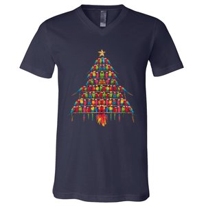 Parrot Christmas Tree Macaw Cockatiel Conure Xmas Lover V-Neck T-Shirt