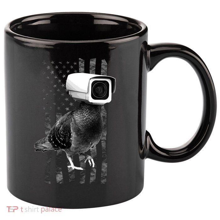Pidgeon Camera USA Flag 11oz C Handle Ceramic Mug