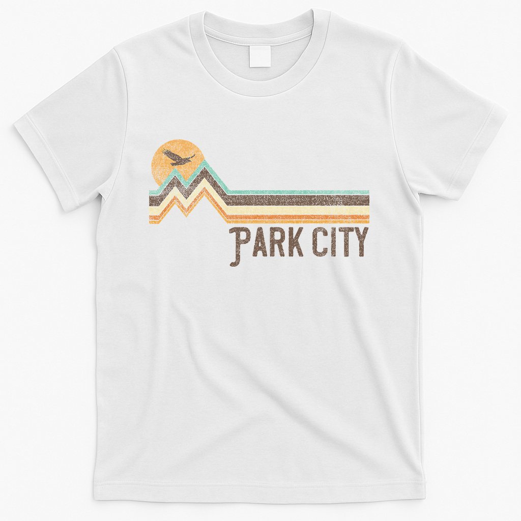 Park City Utah 70S 80S Retro Style Vintage Distressed Gift T-Shirt