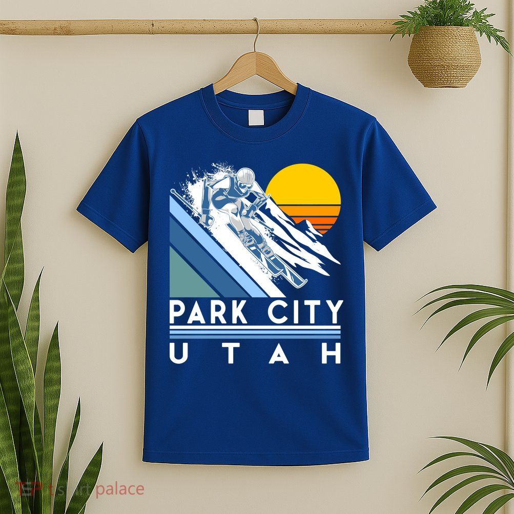 Park City Utah Retro Ski Cute Gift T-Shirt