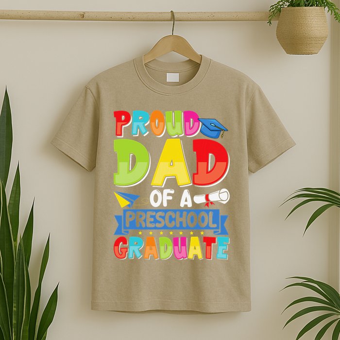 Proud Dad Class Of 2025 Preschool Pre-K Graduate Graduation T-Shirt