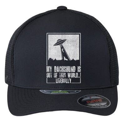 Parody Dachshund Dog Ufo Abduction For Dachsie Meme Lover Flexfit Unipanel Trucker Cap