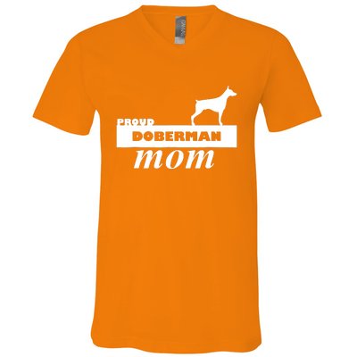 Proud Doberman Mom I Love My Dog V-Neck T-Shirt