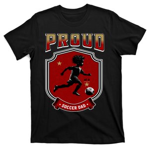 Proud Dad Of Soccer Player Soccer Dad Class Of 2025 T-Shirt