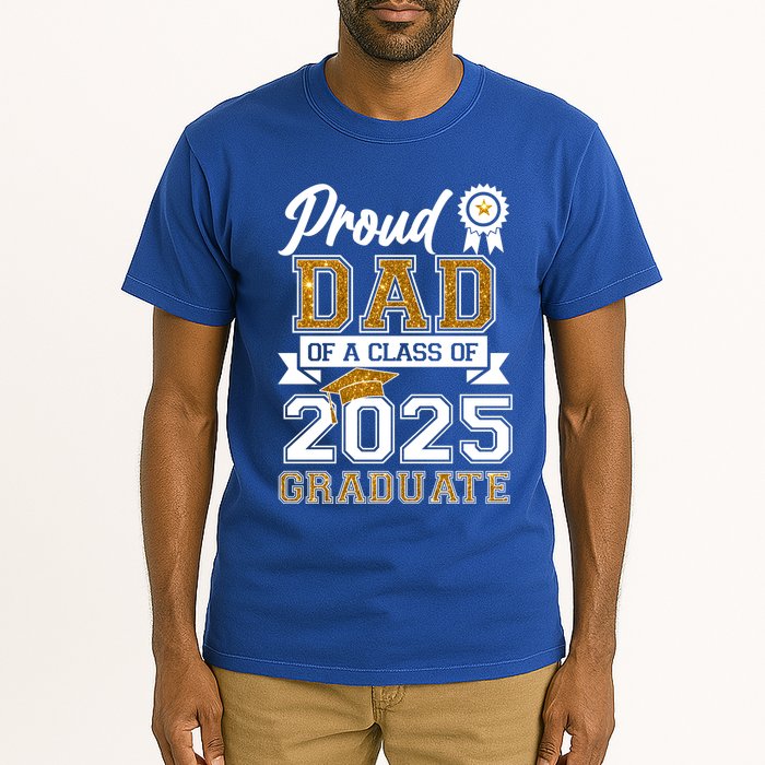 Proud Dad Of A Class Of 2025 Graduate Tall T-Shirt