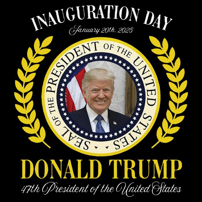 President Donald Trump Inauguration Day 2025 Memorabilia Gift Women's Crop Top Tee