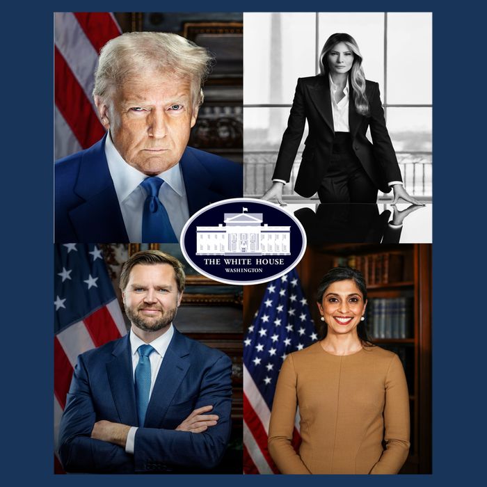 President Donald Trump White House Administration Portraits 2025 Womens T-Shirt