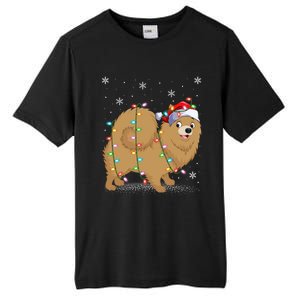 Pomeranian Dog Xmas Lighting Santa Pomeranian Christmas Gift Tall Fusion ChromaSoft Performance T-Shirt