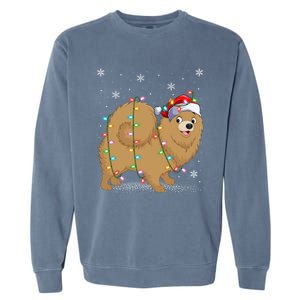 Pomeranian Dog Xmas Lighting Santa Pomeranian Christmas Gift Garment-Dyed Sweatshirt