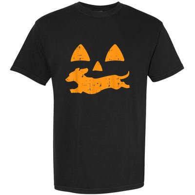 Pumpkin Eyes Dachshund Funny Halloween Jack O Lantern Dog Garment-Dyed Heavyweight T-Shirt