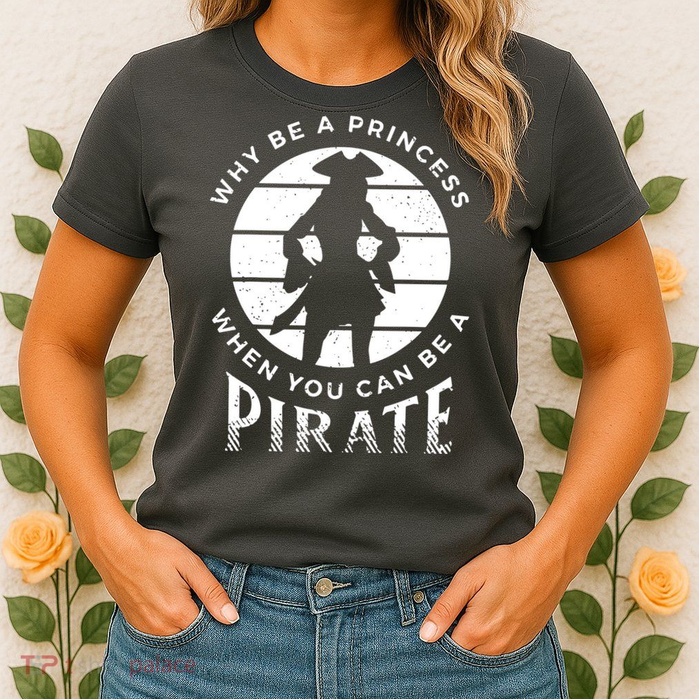 Pirate Freebooter Buccaneer Caribbean Adventure Womens T-Shirt