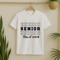 Proud Family Class Of 2025 Cute Heart Senior 2025 T-Shirt