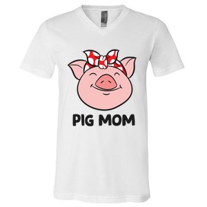 Pig Farmer Mom Love Pigs Pig Mom Cute Pig Lovers Gift V-Neck T-Shirt